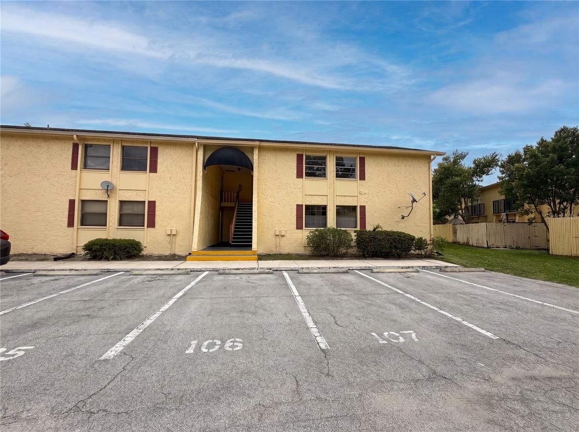 7503 Dolonita Dr. #-, Tampa, FL 33615
