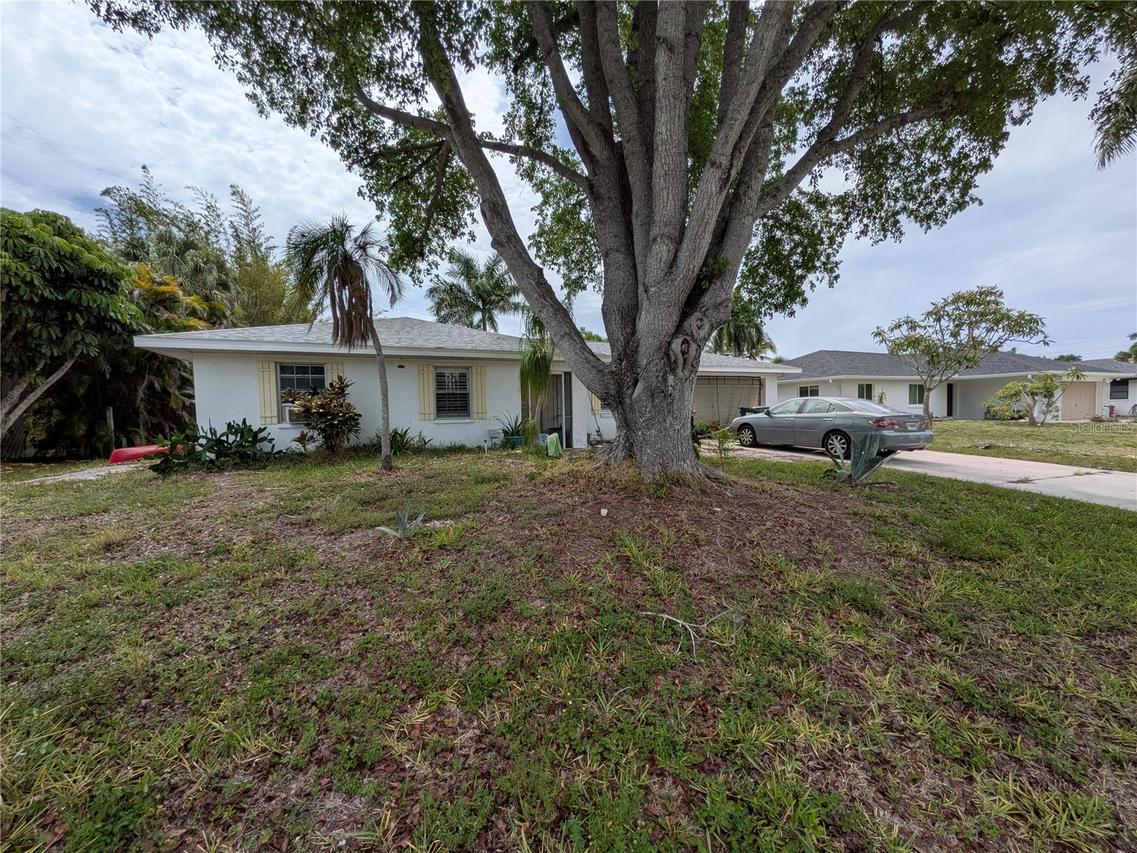 7167 Columbia Cir., Fort Myers, FL 33908