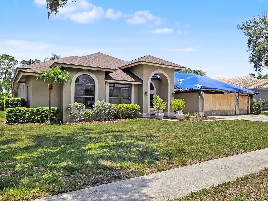 3749 Embassy Cir., Palm Harbor, FL 34685