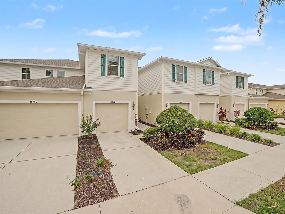 10942 Verawood Dr., Riverview, FL 33579