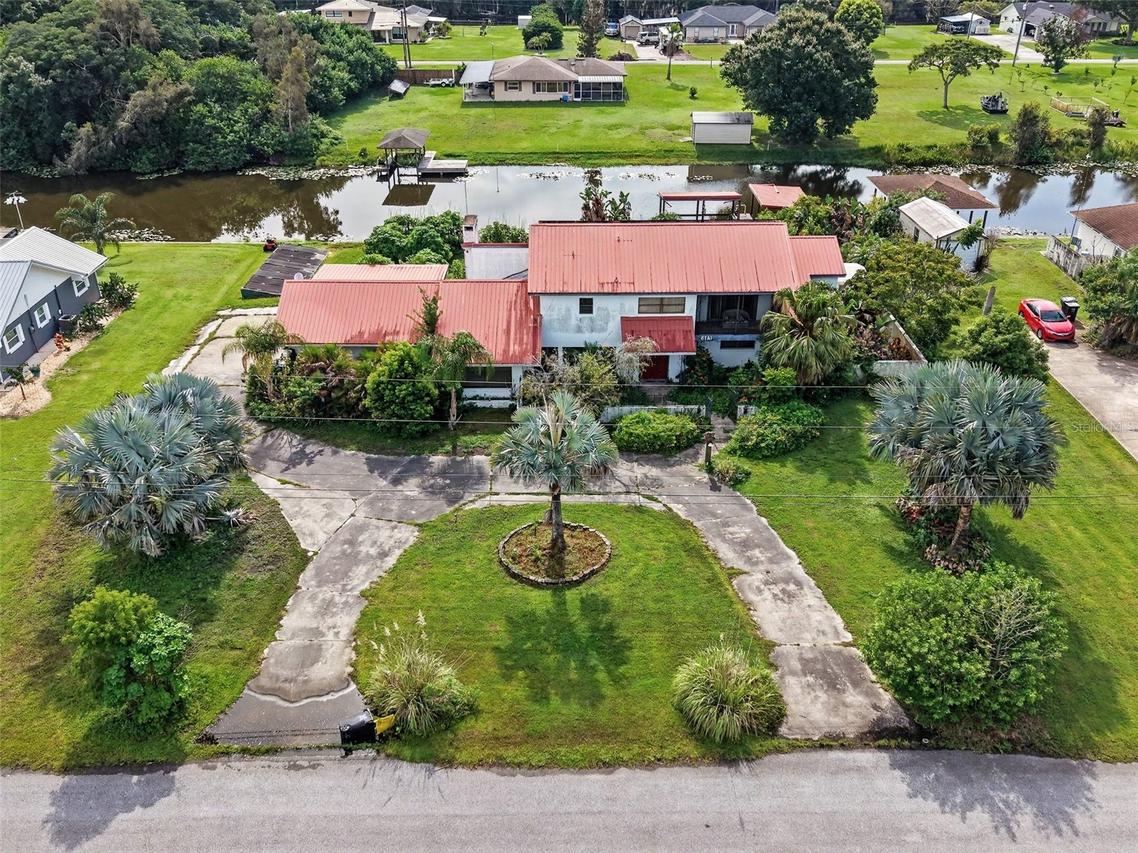 6141 Palmetto Dr., Indian Lake Estates, FL 33855