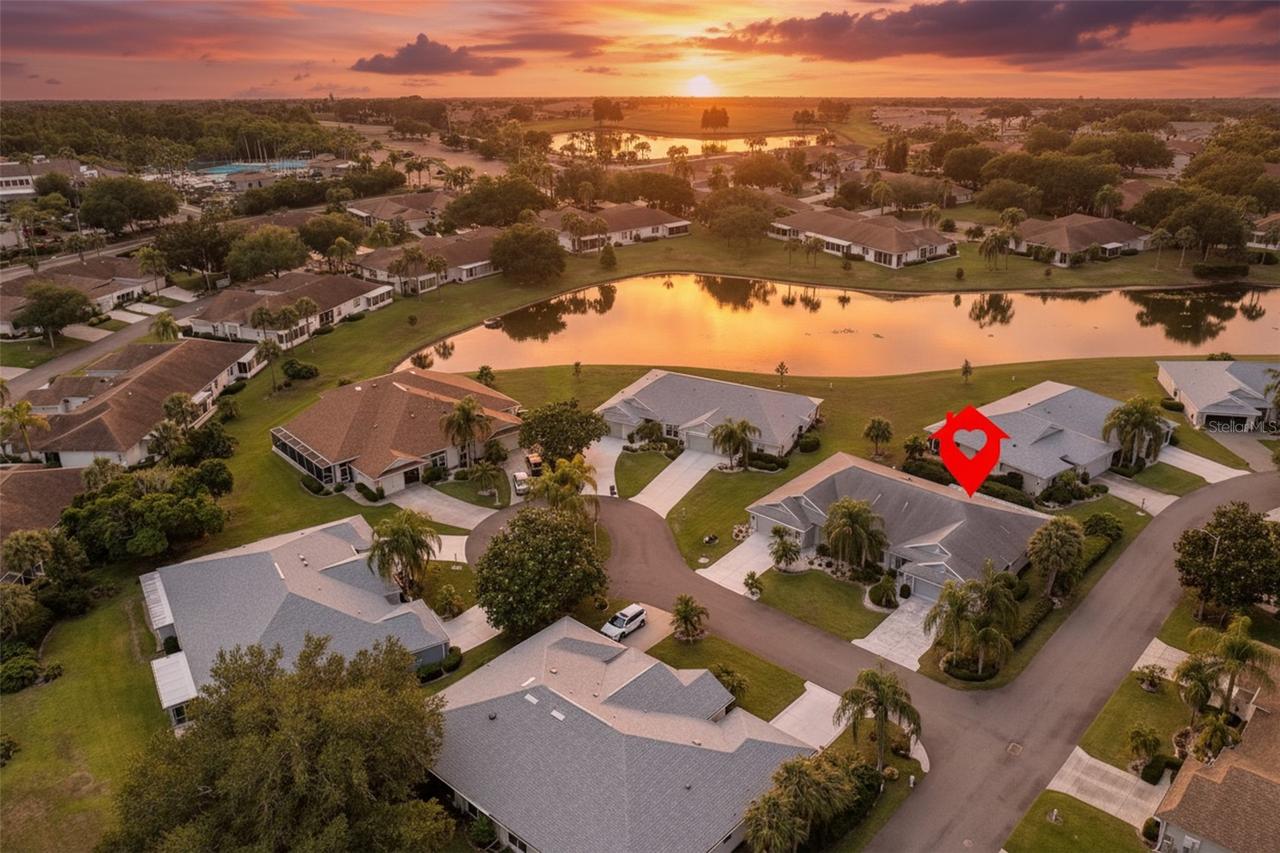 1001 Otter Mill Way, Sun City Center, FL 33573