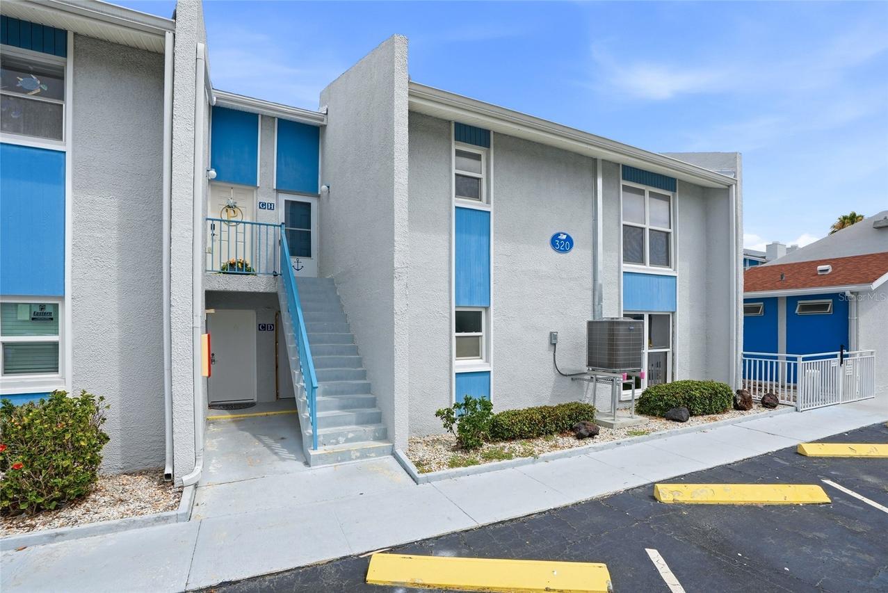320 Medallion Blvd. #H, Madeira Beach, FL 33708
