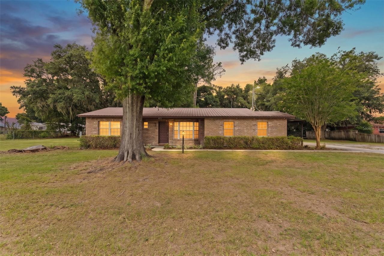 2803 E Trapnell Rd., Plant City, FL 33566