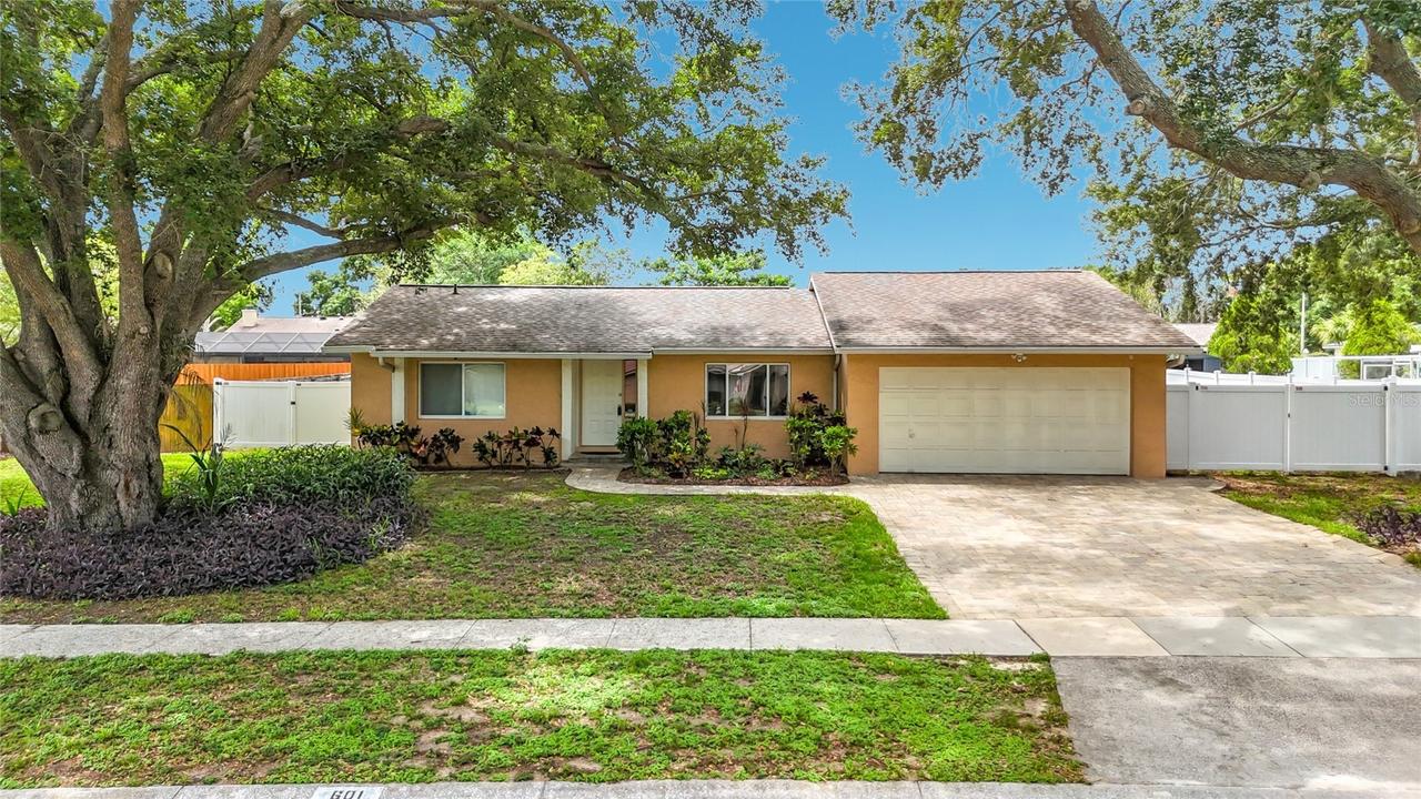 601 Brentwood Pl., Brandon, FL 33511
