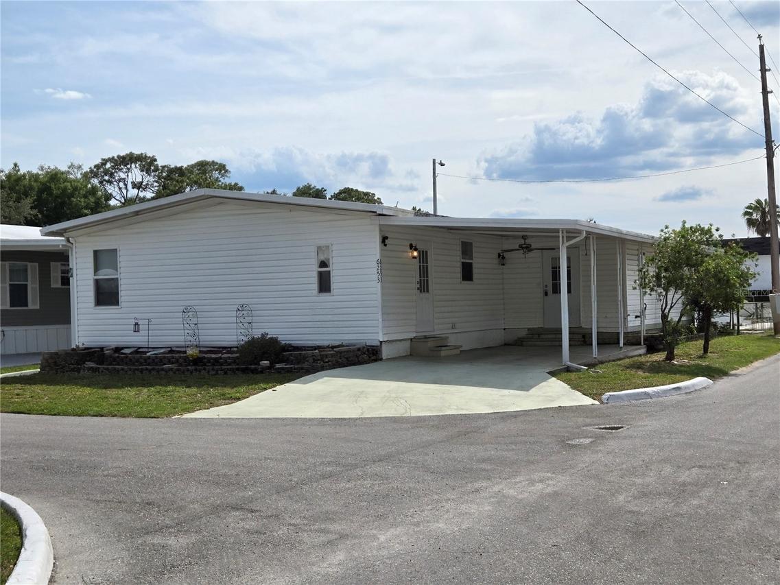 6253 Balmy Ln., Zephyrhills, FL 33542
