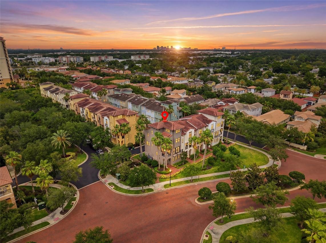 4815 Yacht Club Dr. #105, Tampa, FL 33616