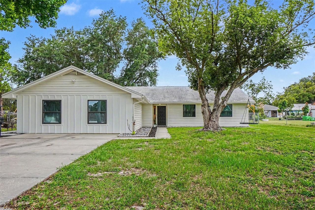 6403 Lakeland Highlands Rd., Lakeland, FL 33813