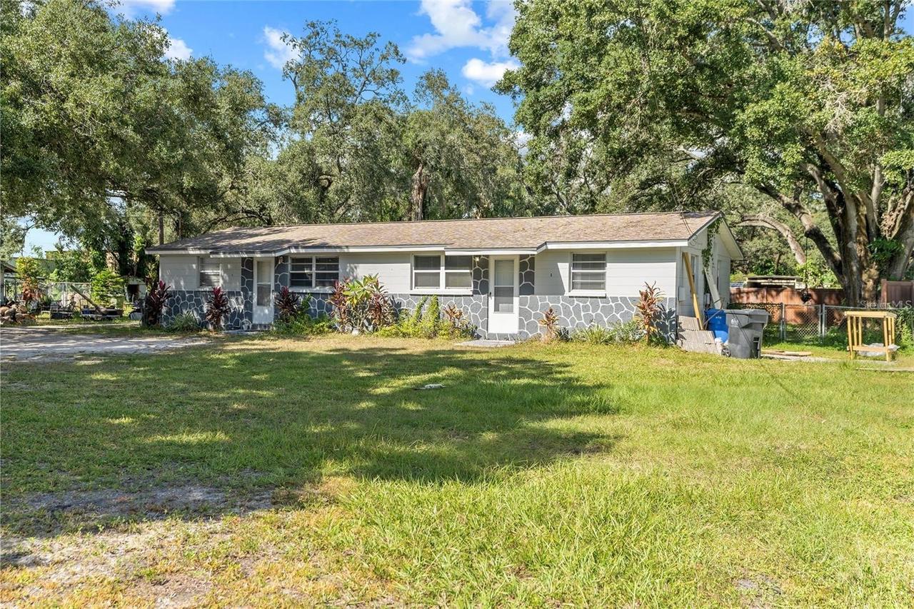 5012 12th Ave., Tampa, FL 33619