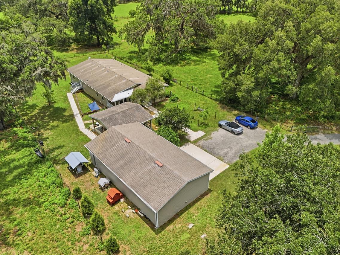 9468 Janmar Rd., Dade City, FL 33525