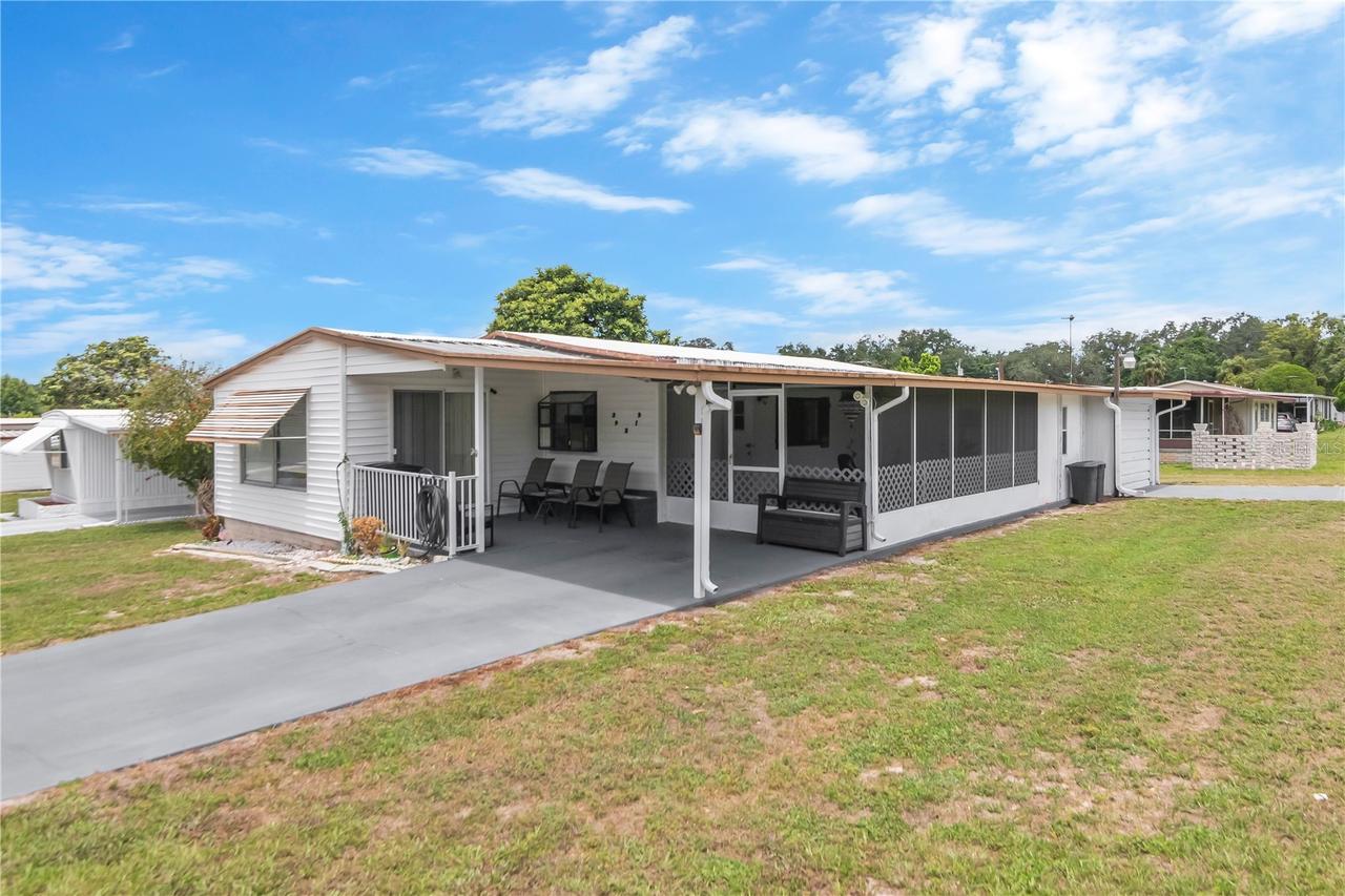 39219 Ola Ave., Zephyrhills, FL 33542