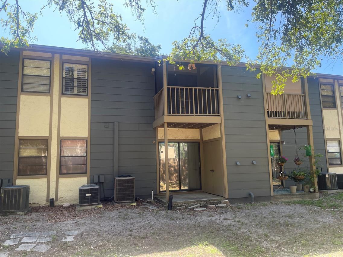 4809 S Mound Ave. #104, Tampa, FL 33611