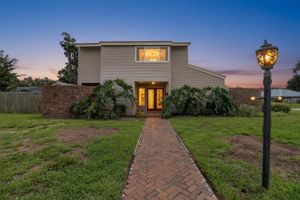 1615 Teakwood Dr., Plant City, FL 33563