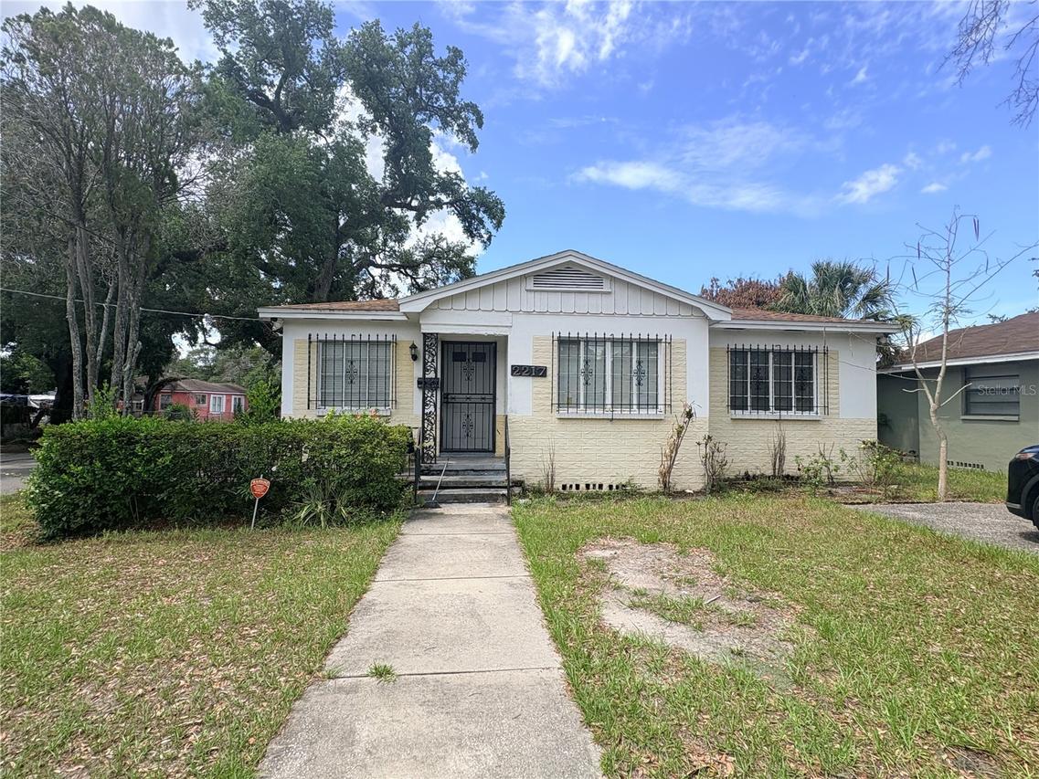 2217 Mallory Ave., Tampa, FL 33605