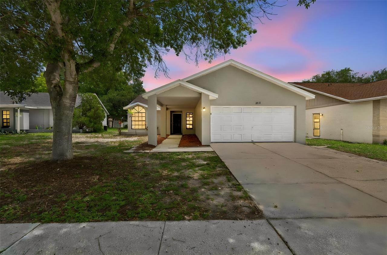 11318 Blackbark Dr., Riverview, FL 33579