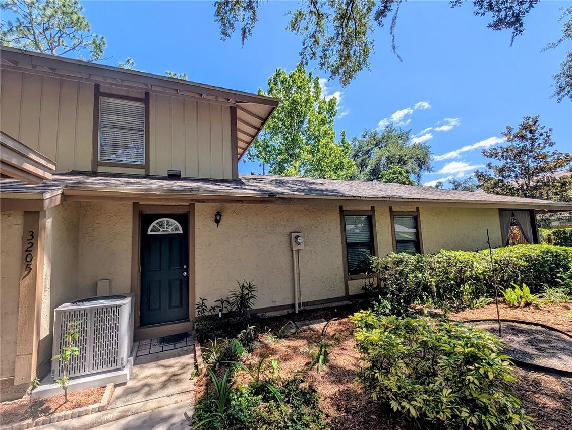 3205 Deer Ct., Brandon, FL 33511