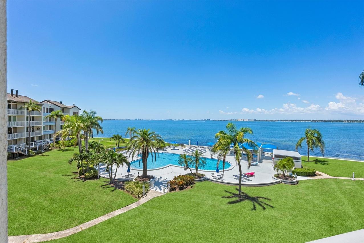 5155 Isla Key Blvd. #304, St Petersburg, FL 33715