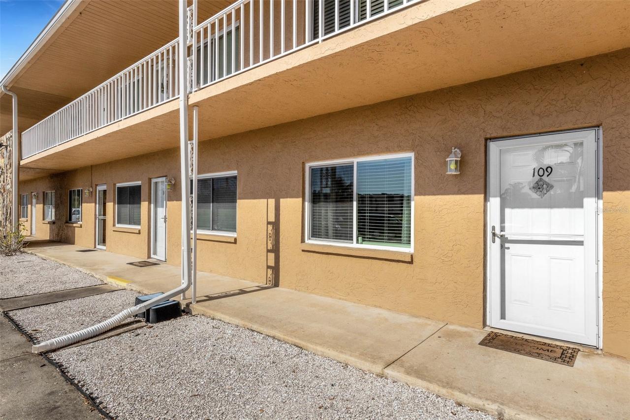 8039 Garden Dr. #109, Seminole, FL 33777