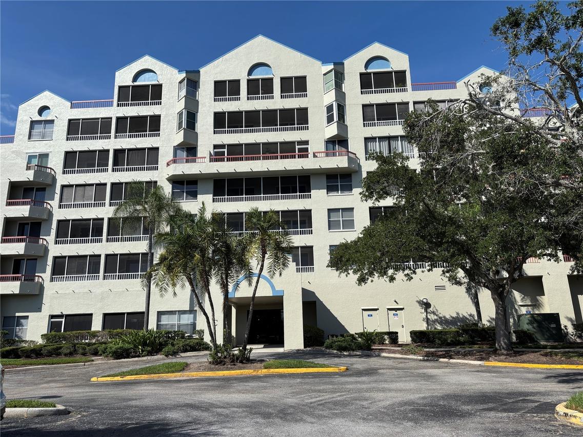 2333 Feather Sound Dr. #C107, Clearwater, FL 33762