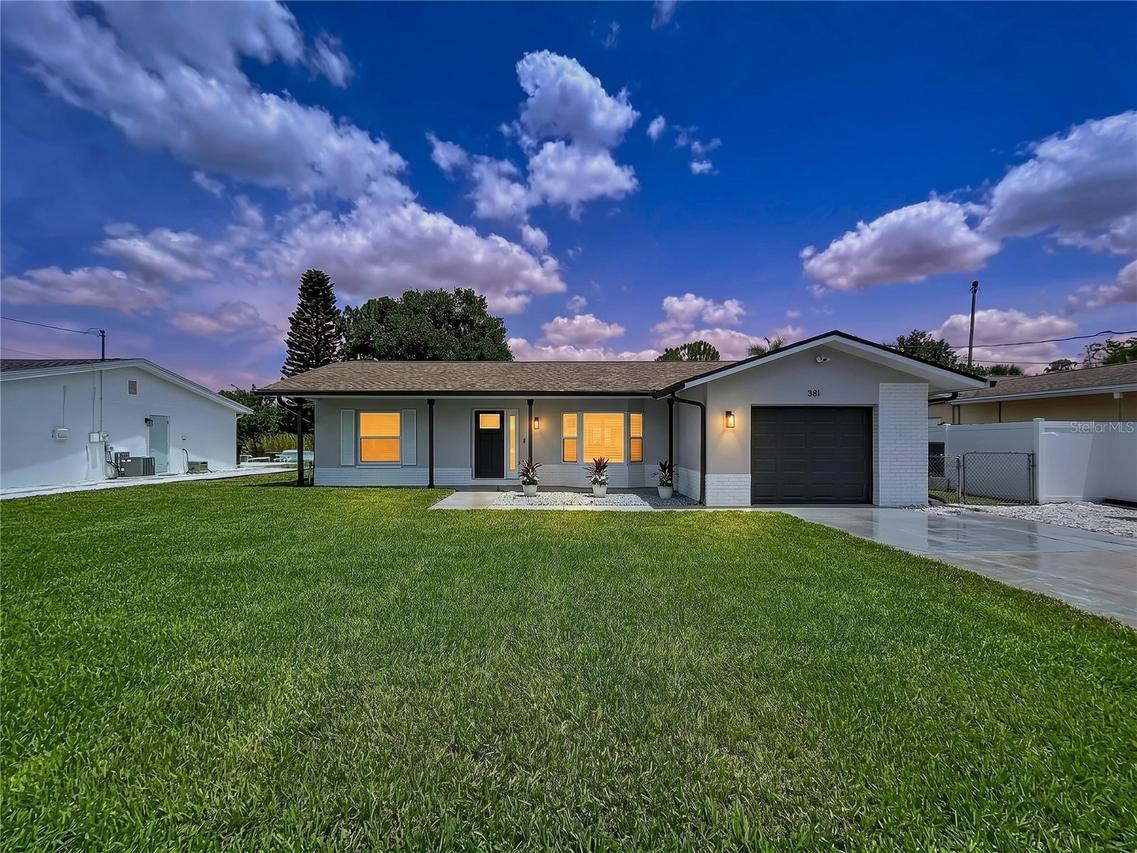 381 Westwinds Dr., Palm Harbor, FL 34683