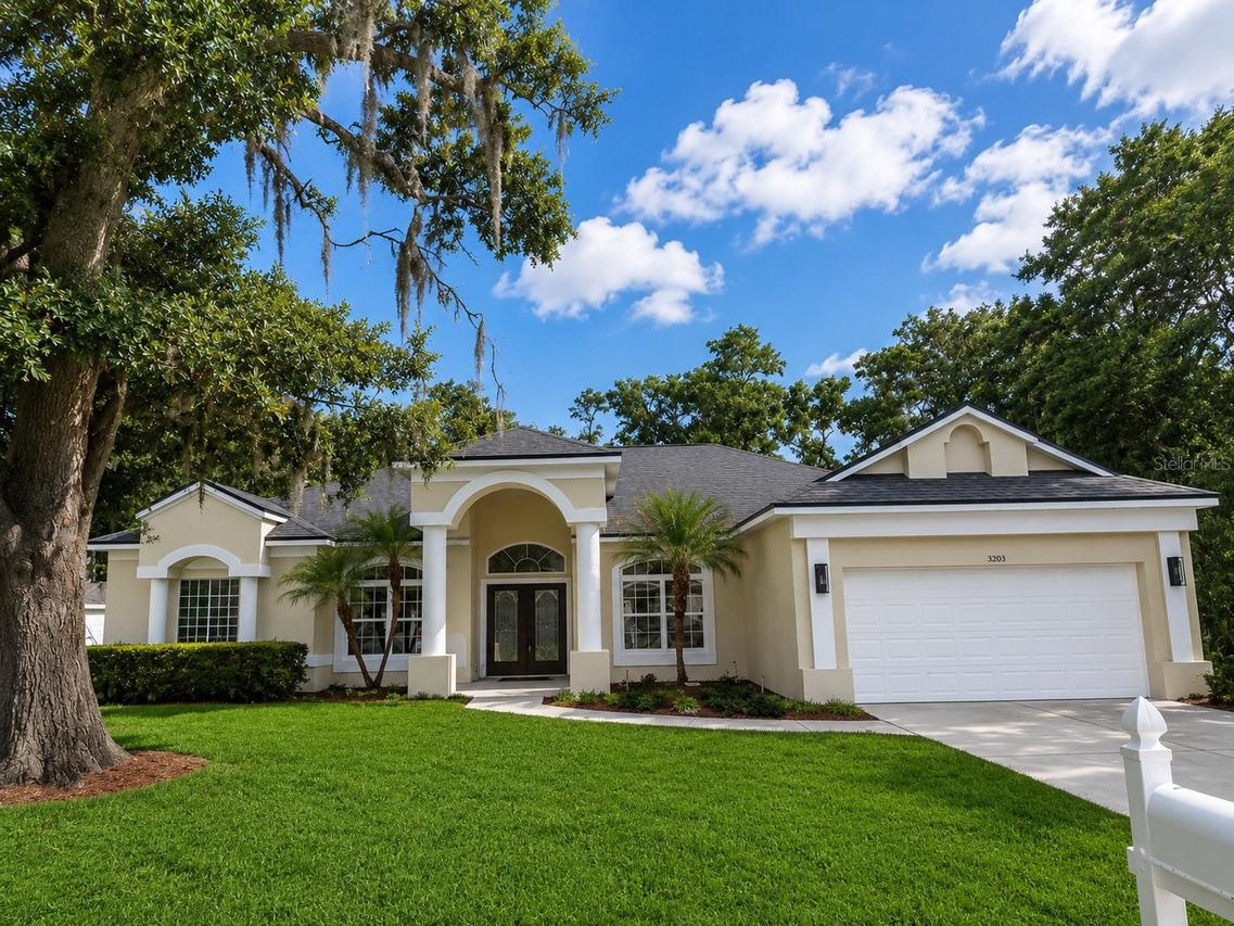 3203 Alcott Ave., Plant City, FL 33566