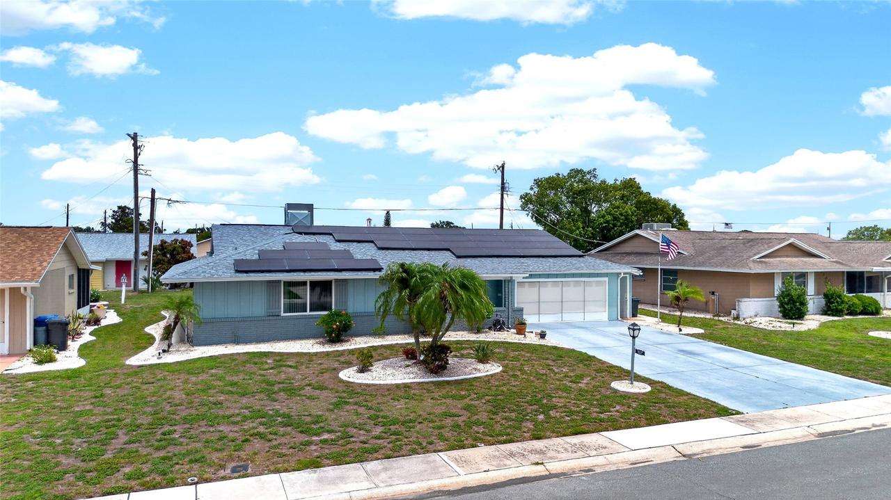 1743 Council Dr., Sun City Center, FL 33573