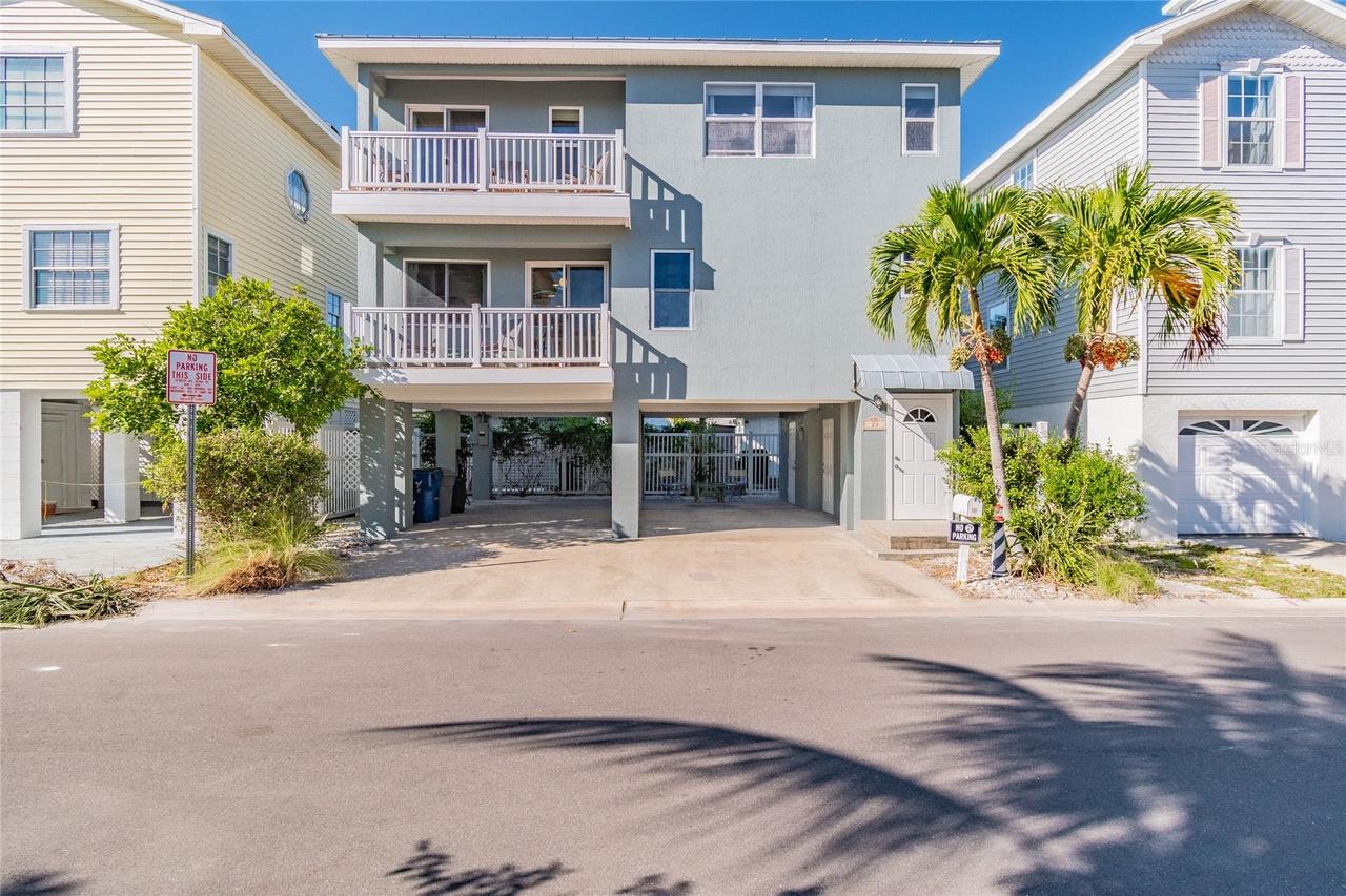 23 80th Ave., Treasure Island, FL 33706