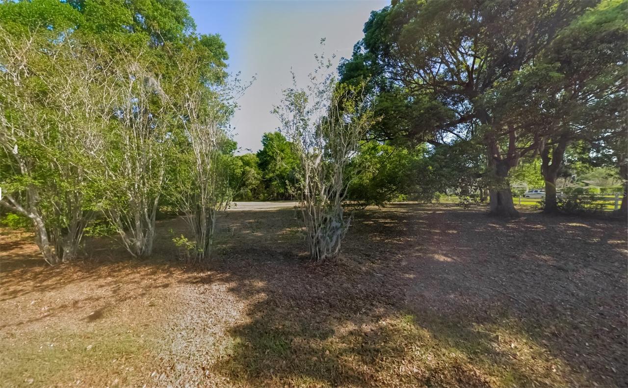 Lake Pasadena Rd., Dade City, FL 33525