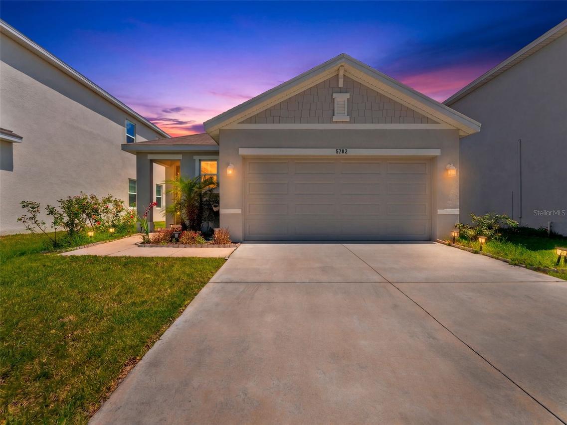 5782 Hollingworth Tr., Wesley Chapel, FL 33545
