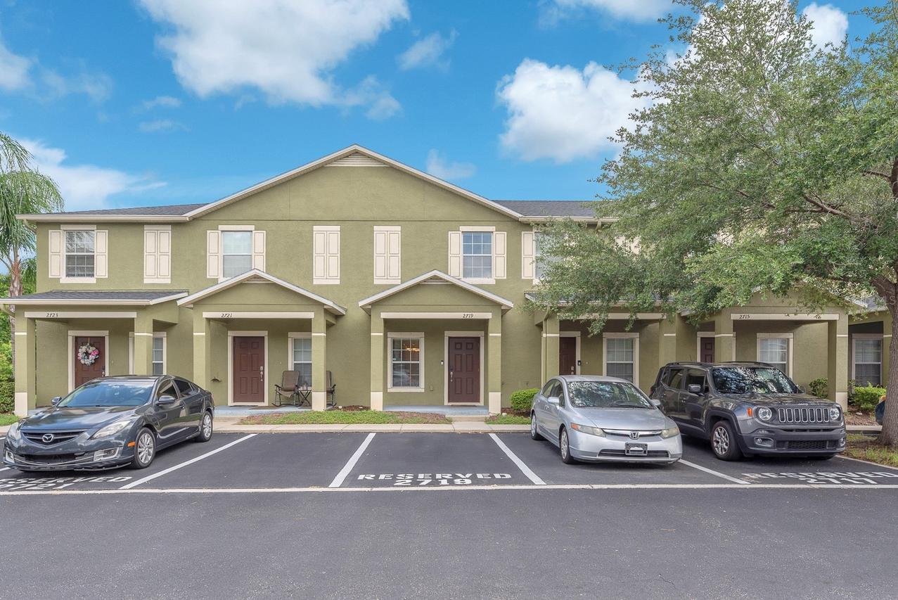 2719 Lantern Hill Ave., Brandon, FL 33511