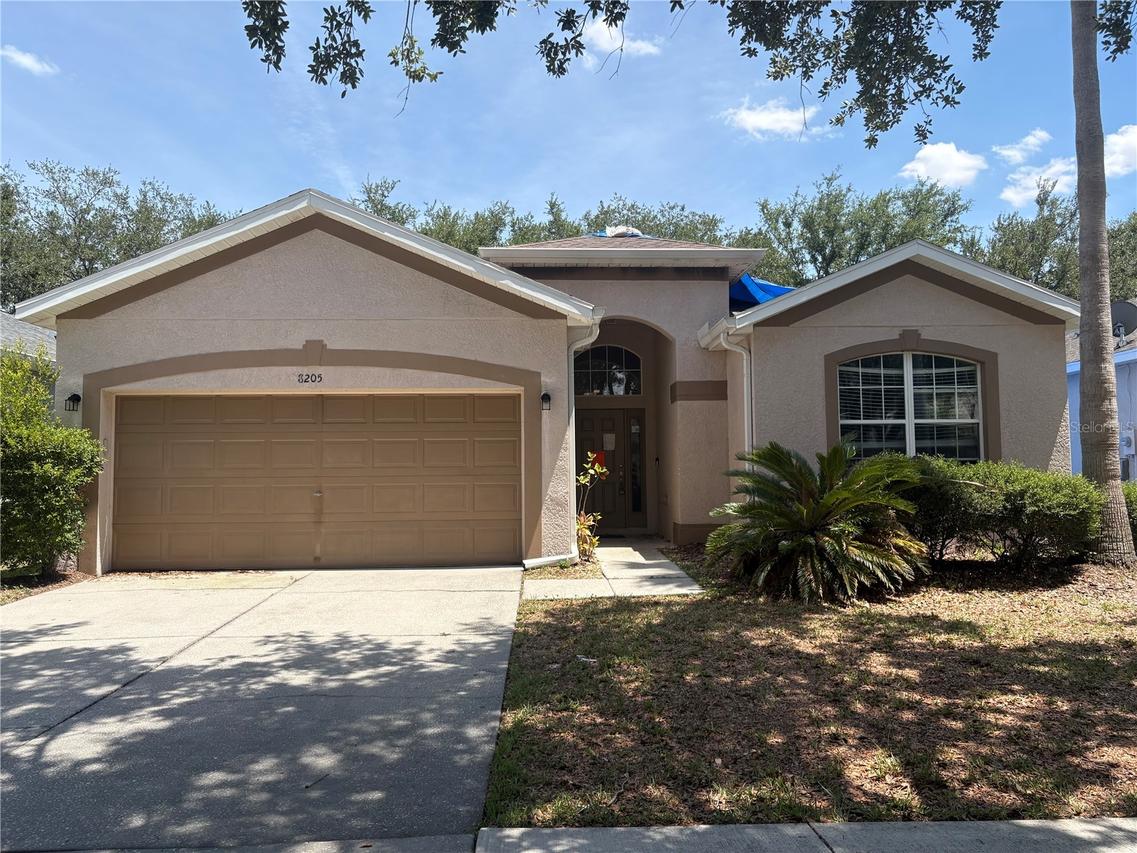8205 Whistling Pine Way, Tampa, FL 33647