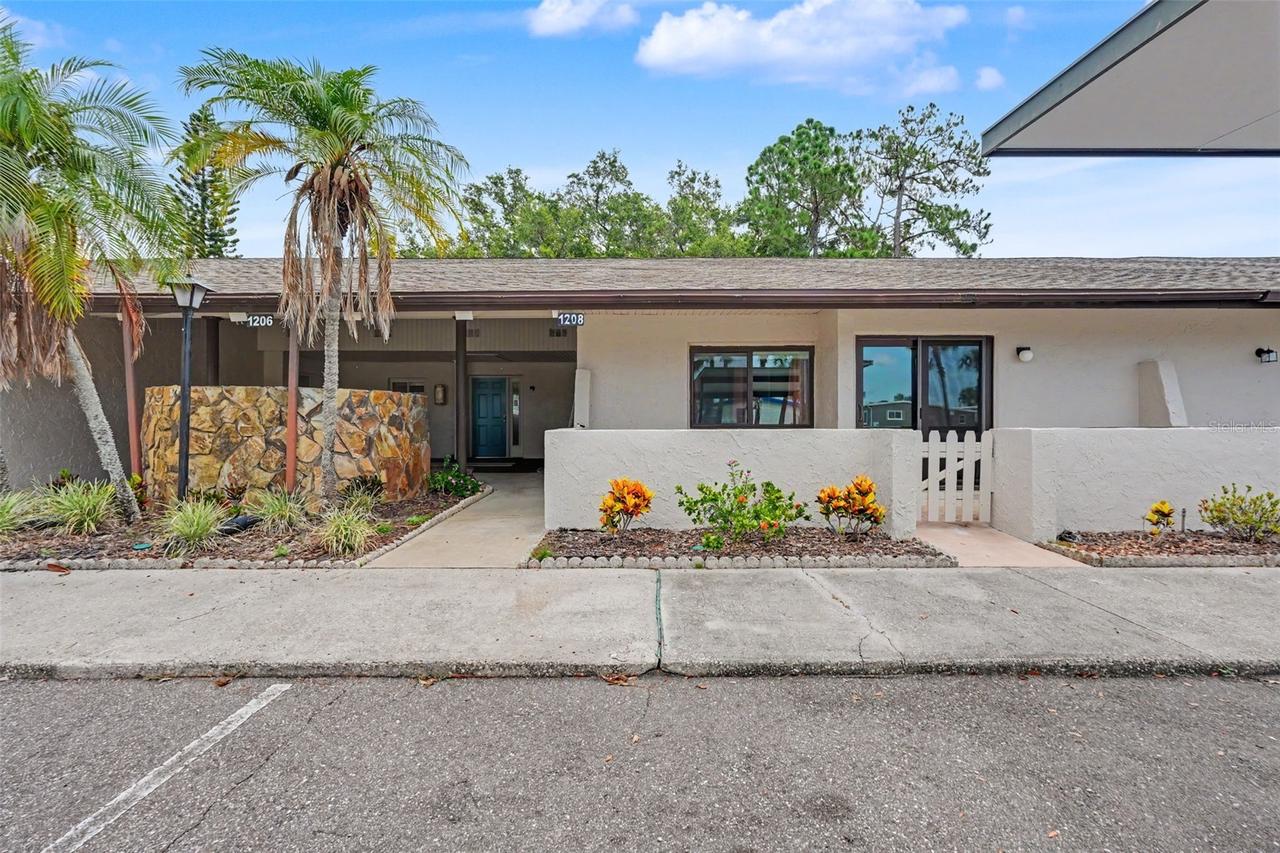 1208 Highland Ave. #121, Largo, FL 33771
