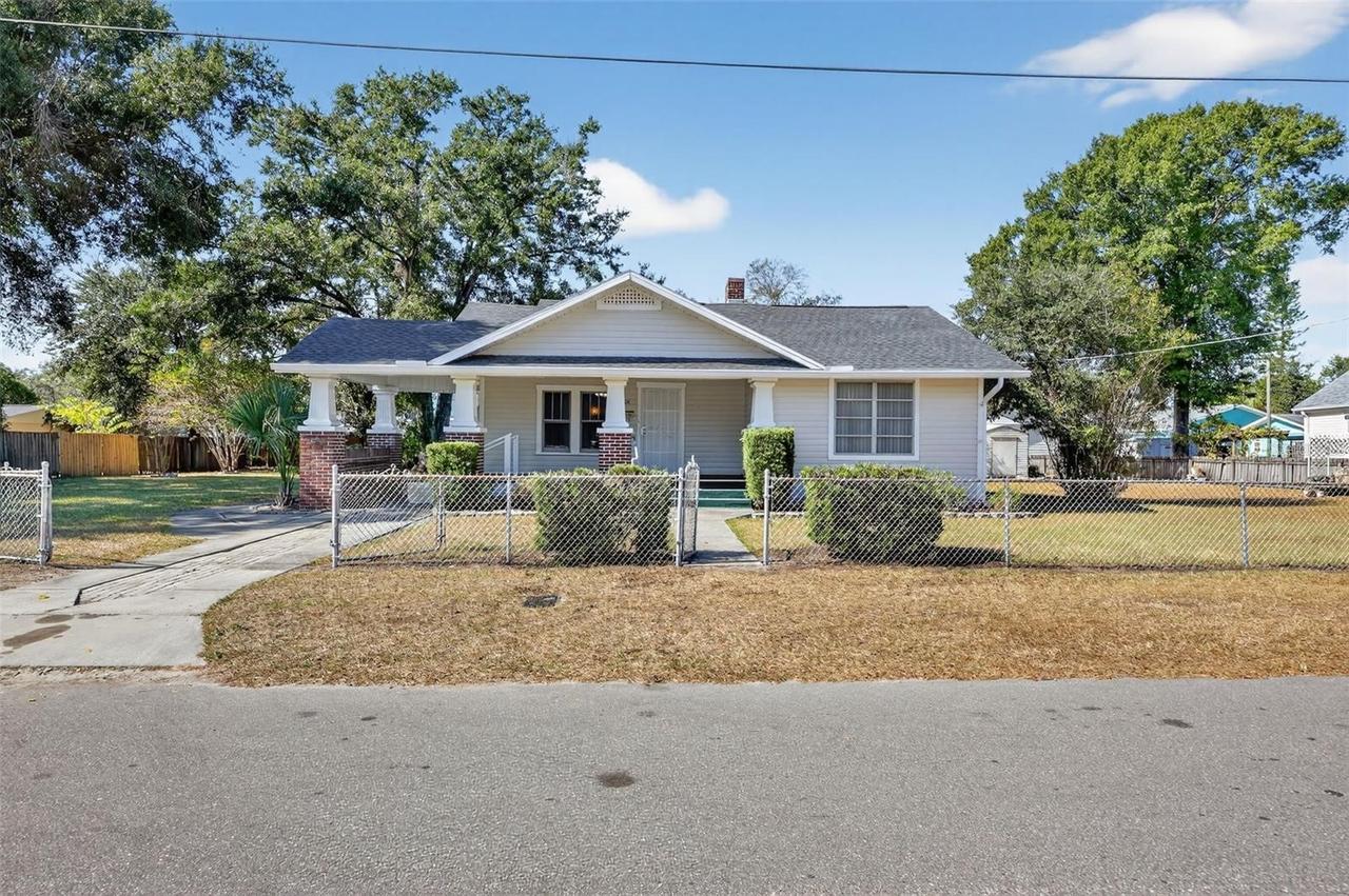 5806 N Cherokee Ave., Tampa, FL 33604