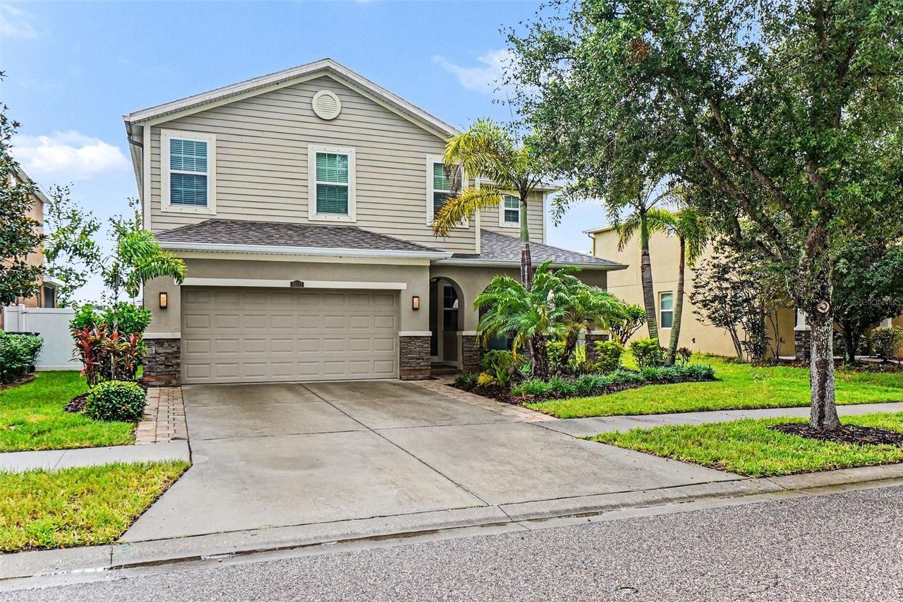 10511 Avian Forrest Dr, Riverview, FL 33578