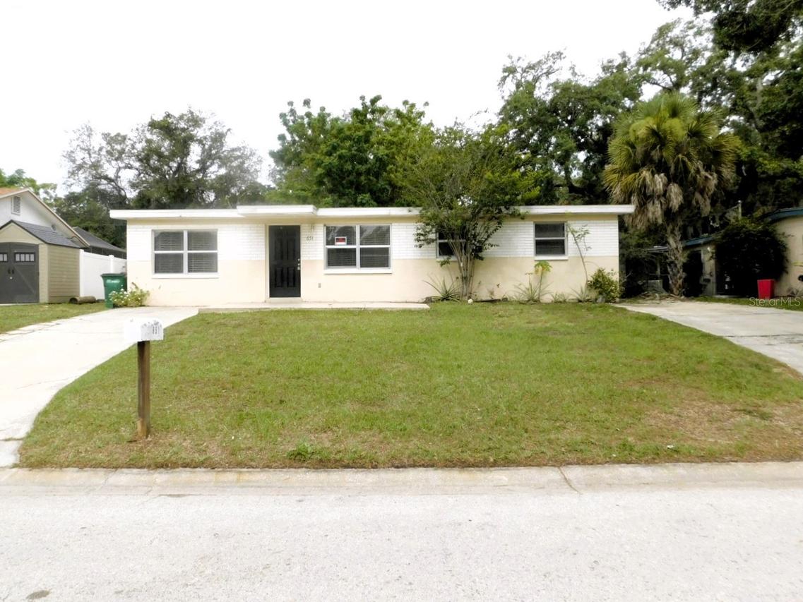 651 12th Ave., Safety Harbor, FL 34695
