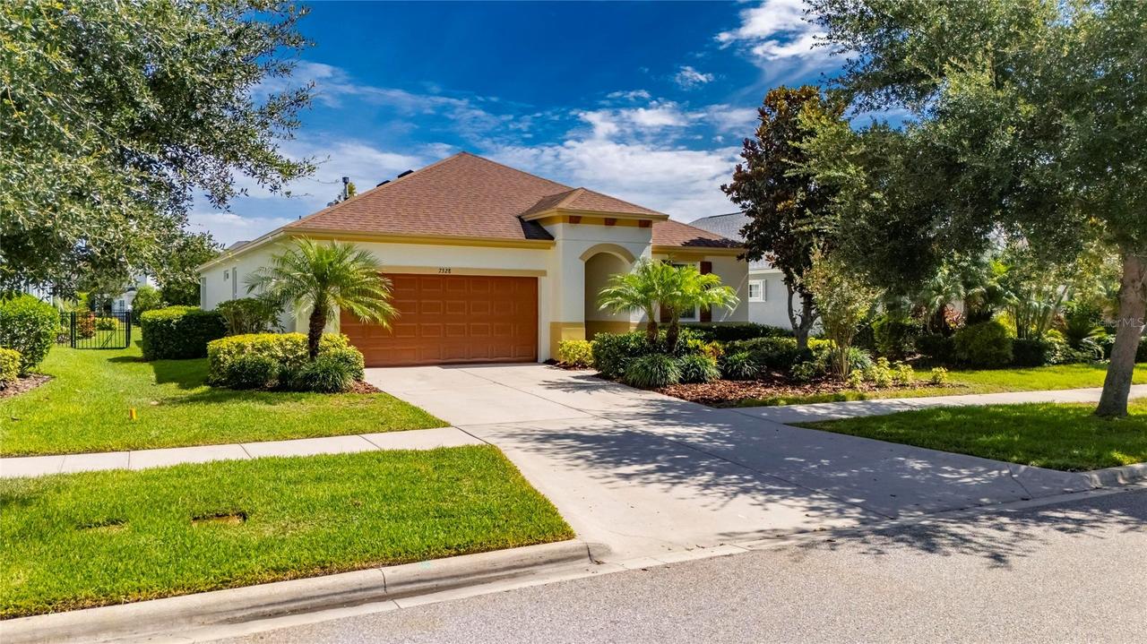 7328 Milestone Dr., Apollo Beach, FL 33572