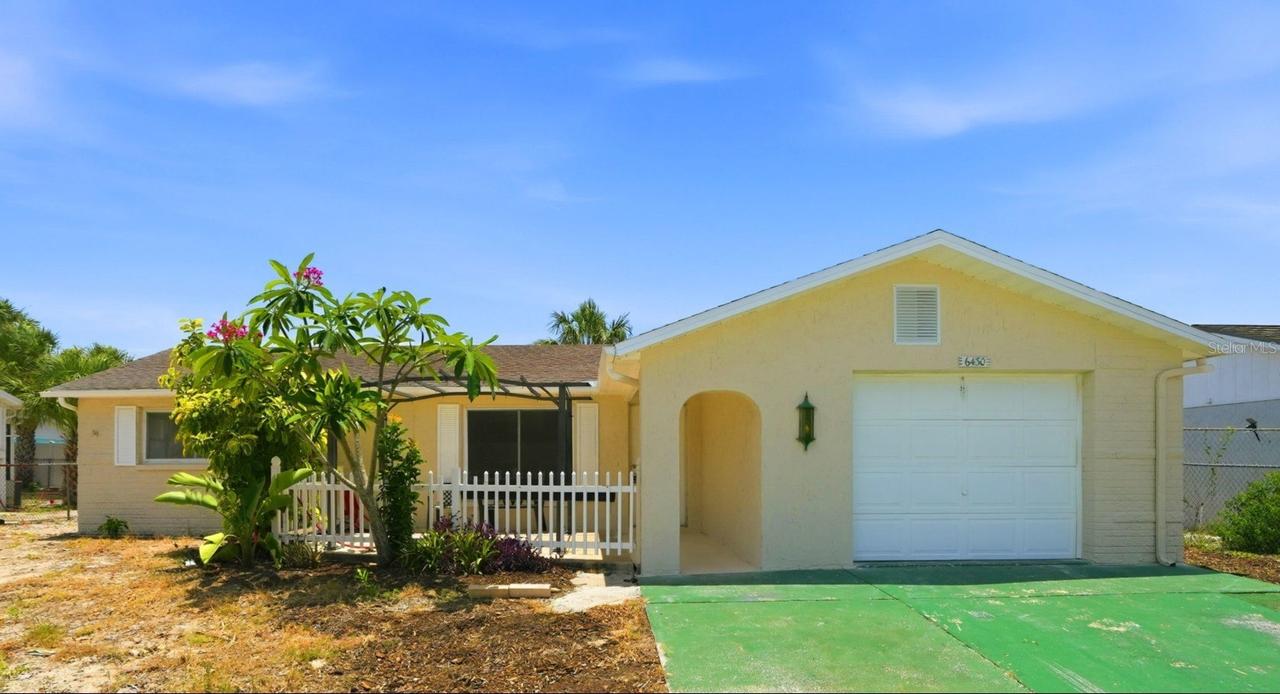 6430 Baldwyn Ave., New Port Richey, FL 34653