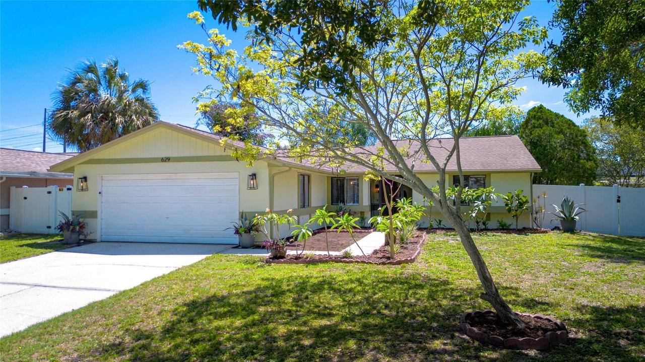 629 Bay Lake Tr., Oldsmar, FL 34677