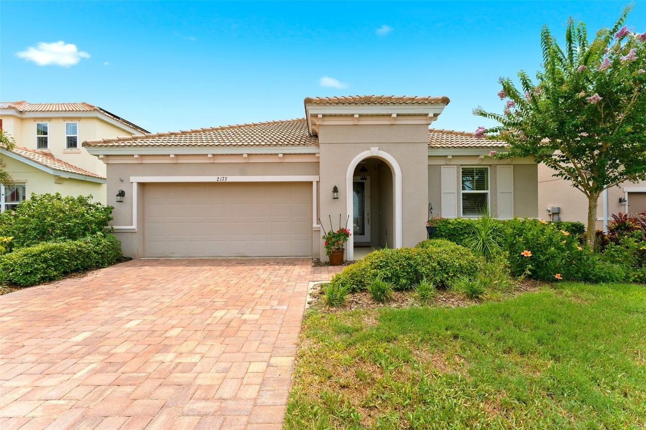 2173 Weaver Bird Ln., Venice, FL 34292