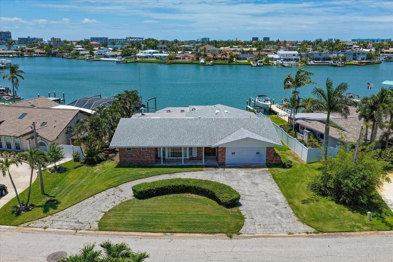 7962 9th Ave., St Petersburg, FL 33707