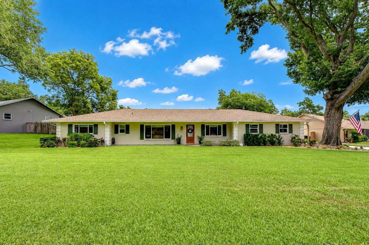 4206 Helene Pl., Valrico, FL 33594