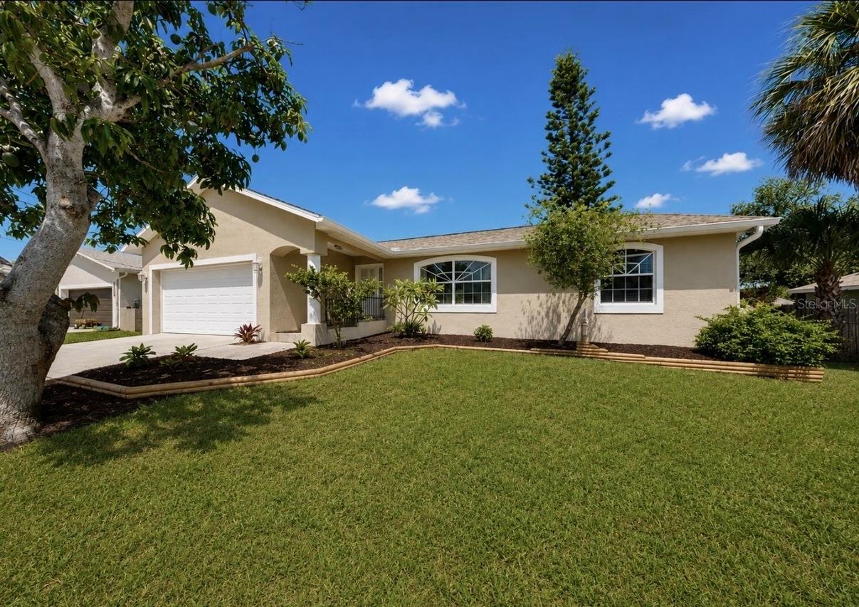 6248 Fairway Blvd., Apollo Beach, FL 33572