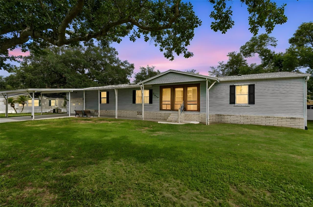 37647 Newal Ave., Zephyrhills, FL 33542