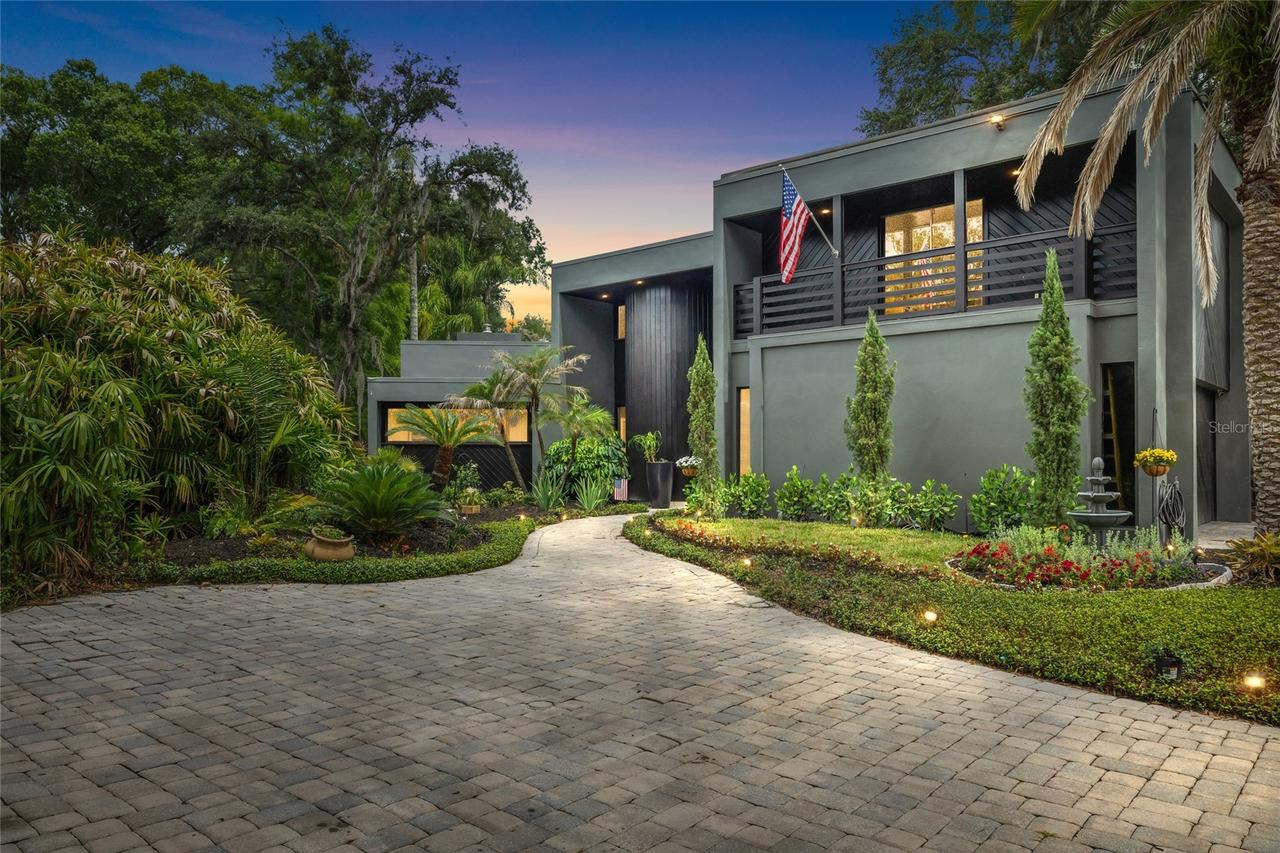 410 Montrose Ave., Temple Terrace, FL 33617