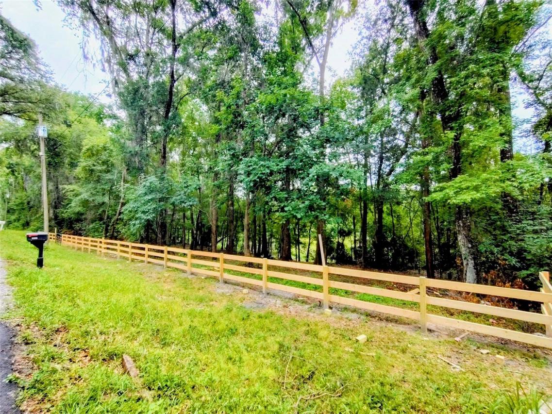 Fitzhugh Ave., Brooksville, FL 34601