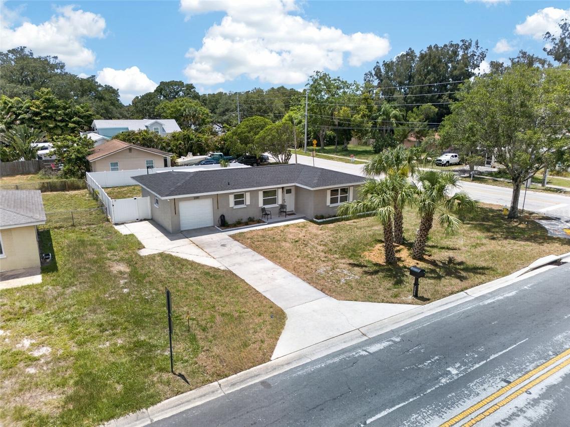 2080 Douglas Ave., Clearwater, FL 33755