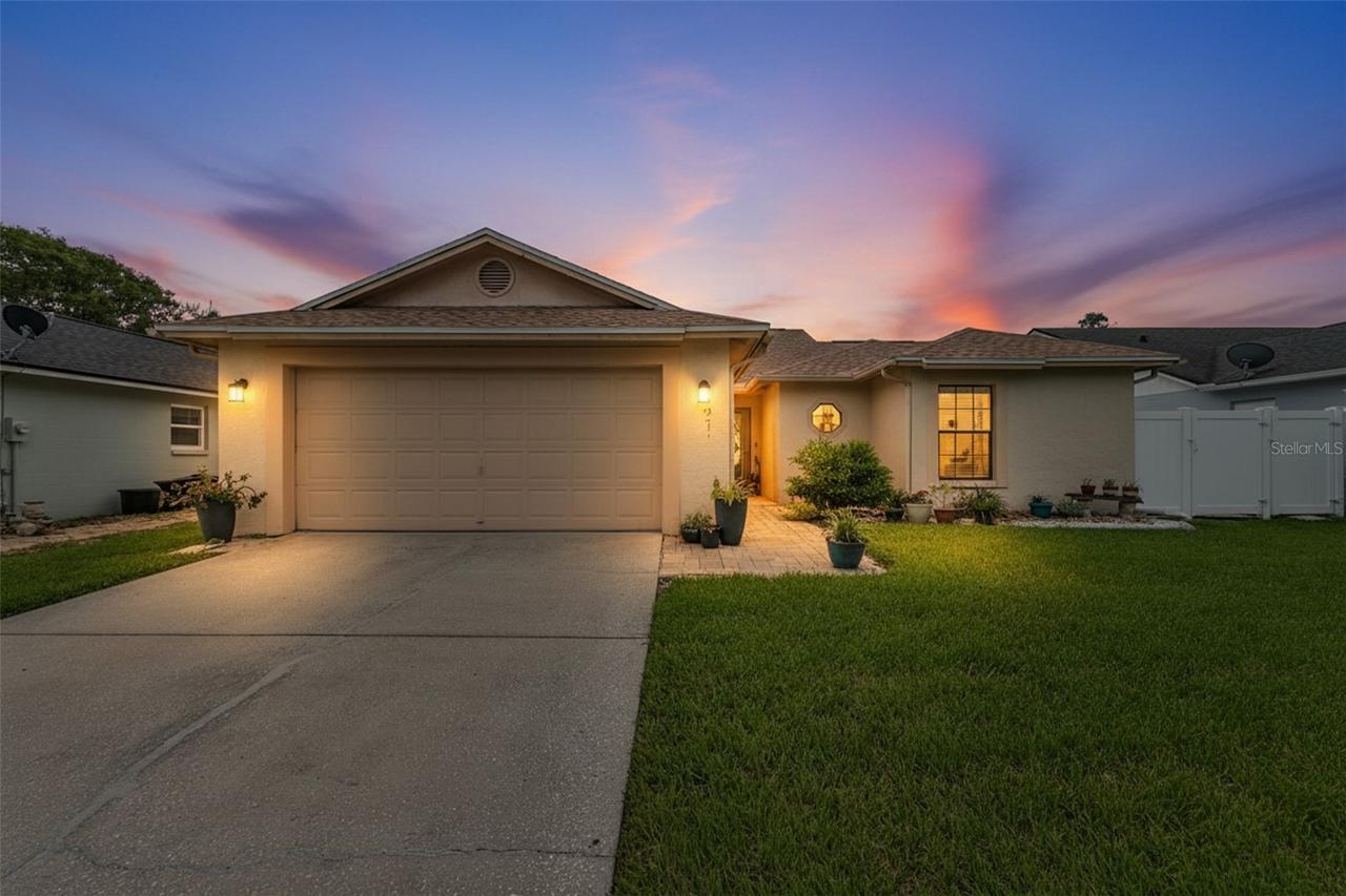 8715 Hampden Dr., Tampa, FL 33626