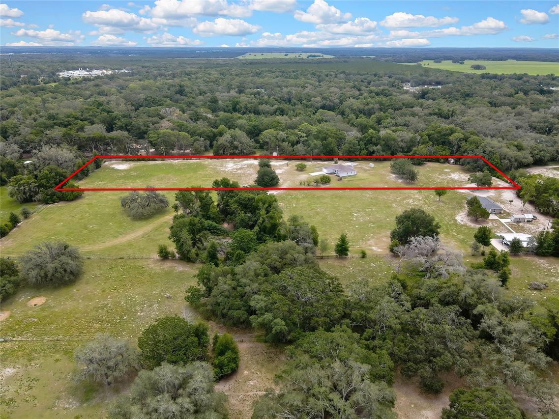 20136 Twin Oaks Rd., Spring Hill, FL 34610