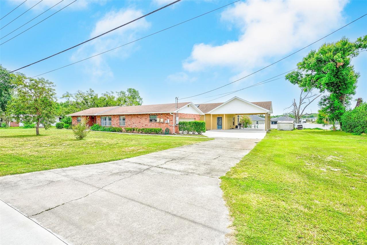 1017 Carolina Ave., Mulberry, FL 33860