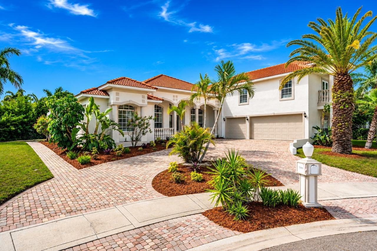 5909 Zaki Ln., Apollo Beach, FL 33572